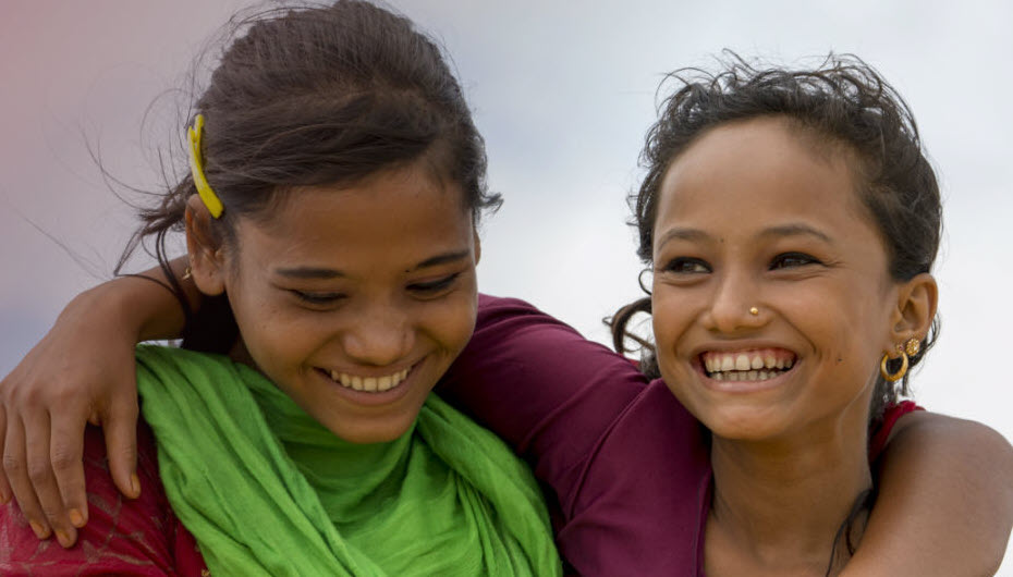Two best friends in the refugee camp in Bangladesh