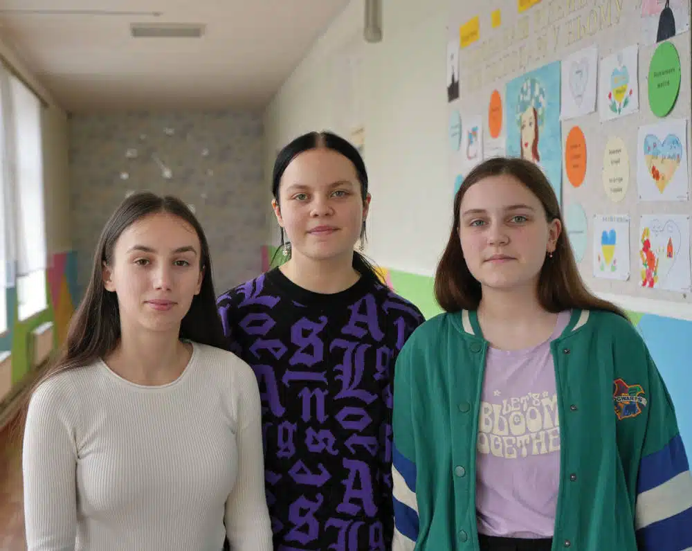 Zenhya, Amina and Nastya from Ukraine