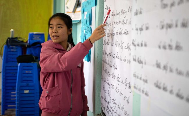 Huyen, 15, presents her ideas at Champions of Change meeting